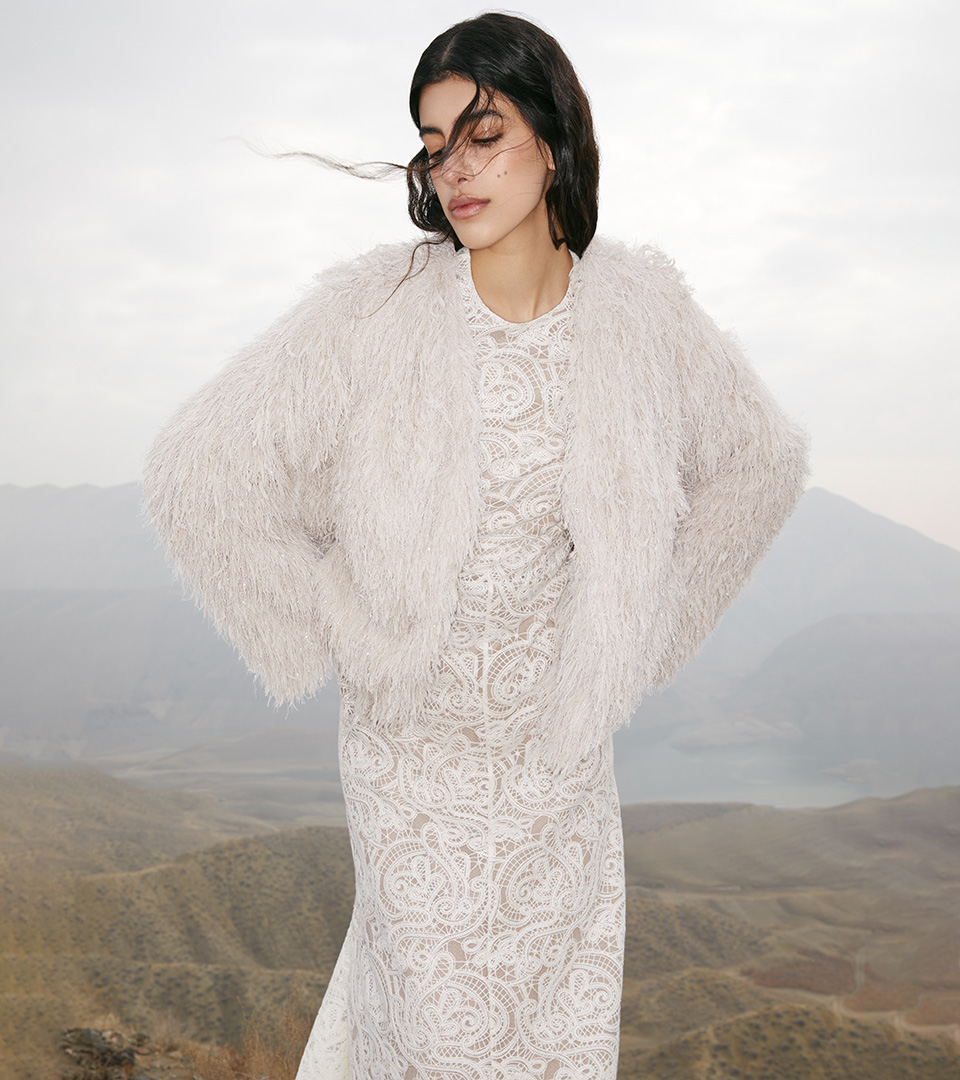 Новые фактуры и&nbsp;силуэты: блузки