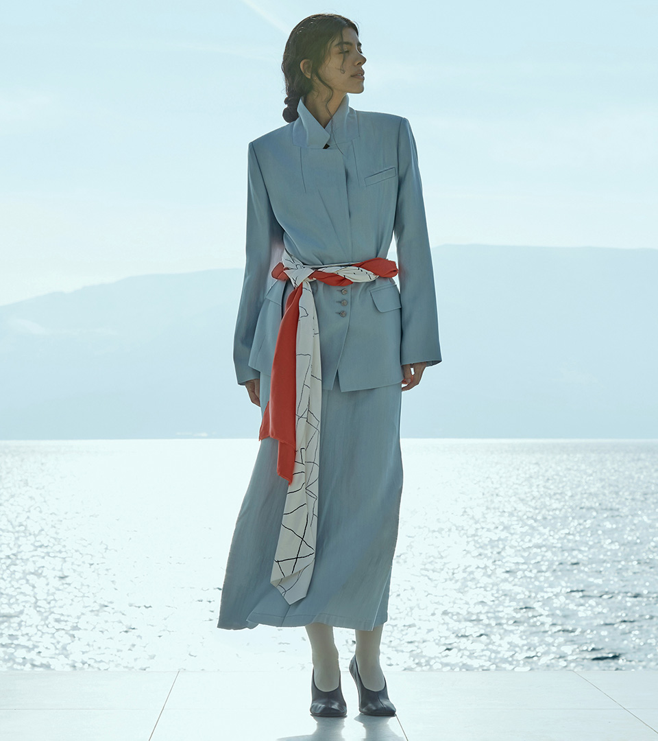 Деловой стиль на&nbsp;ваших условиях: образы с&nbsp;юбками