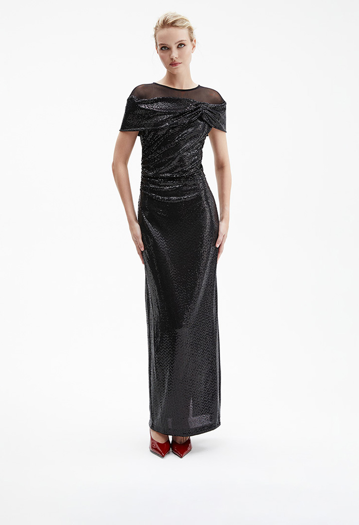 Платья, которые превращают вечер в событие