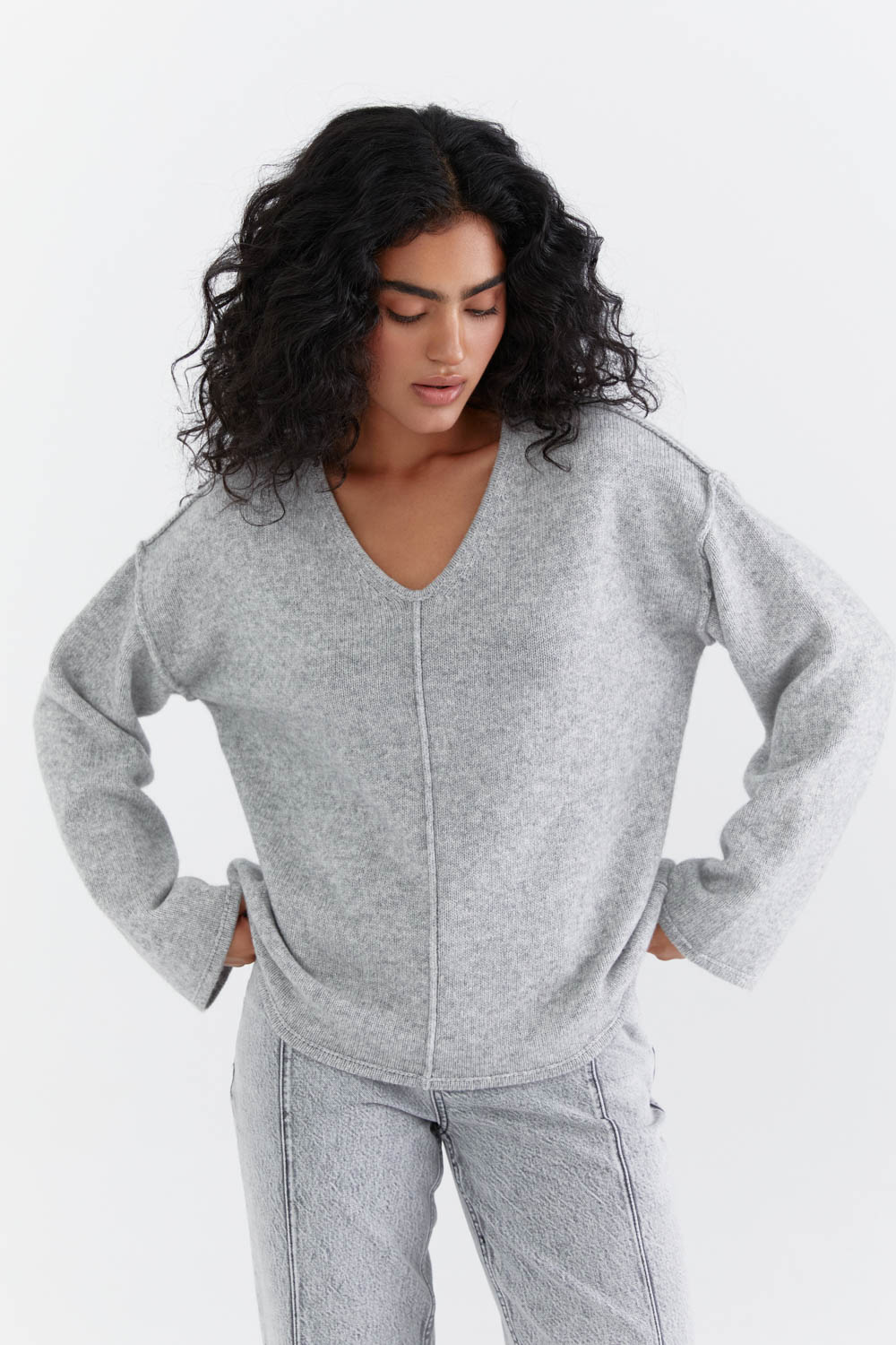 

Пуловер, Серый